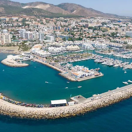 Vistas Al Mar Junto Puerto Marina Appartement